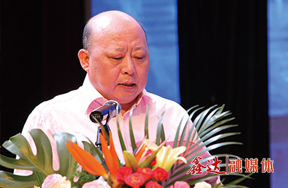 <p>1月，將2019年確定為&ldquo;強基固柢年&rdquo;之關鍵提升年，以&ldquo;強基固柢&rdquo;為主基調(diào)，以人為本抓管理，精品項目促轉(zhuǎn)型，精益創(chuàng)新強品質(zhì)，綠色文化樹形象，改善經(jīng)營提效益，創(chuàng)造鑫達集團更大的新的奇跡； 1月10日下午，河北鑫達集團2018年度總結表彰暨2019年工作部署大會在云南騰沖世紀金源大酒店隆重舉行，對集團2018&ldquo;強基固柢&rdquo;年取得的各項成果進行了全面總結，對2019年的生產(chǎn)經(jīng)營工作進行整體部署，為集團新一年的發(fā)展指明了方向；</p>
<p>3月，更名為&ldquo;河北鑫達鋼鐵集團有限公司&rdquo;；</p>
<p>7月，河北鑫達集團2019年上半年工作總結表彰暨工作再動員大會在吉林省東豐縣隆重舉行，通過總結上半年工作并對先進集體的表彰，激勵先進員工，為廣大員工樹立榜樣，形成奮勇爭先的工作氛圍；</p>
<p>9月，遼寧京東管業(yè)有限公司450m&sup3;高爐成功點火；</p>
<p>11月，110MW超高溫亞臨界煤氣發(fā)電項目成功并網(wǎng)發(fā)電，為集團創(chuàng)造了可觀的經(jīng)濟效益和社會效益。</p>